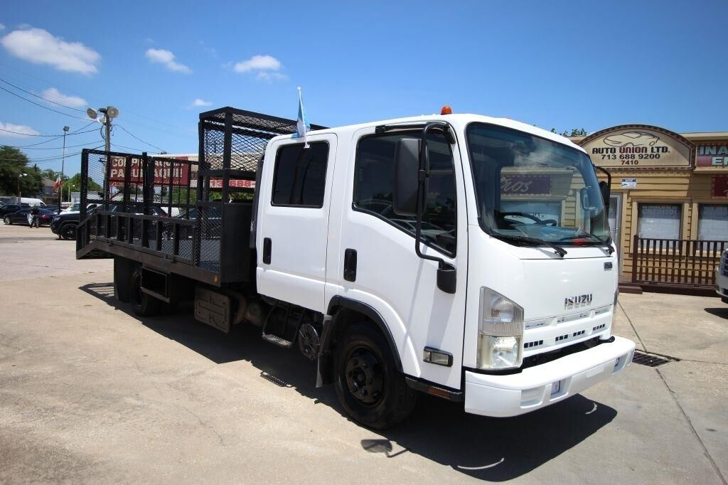 2014 ISUZU NPR/NPR-HD