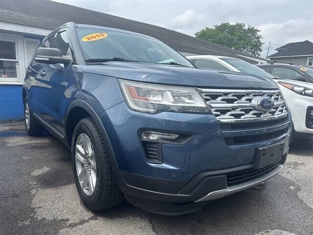 2019 FORD Explorer