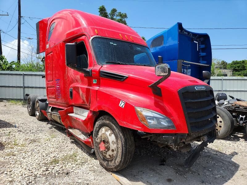 2020 FREIGHTLINER Cascadia