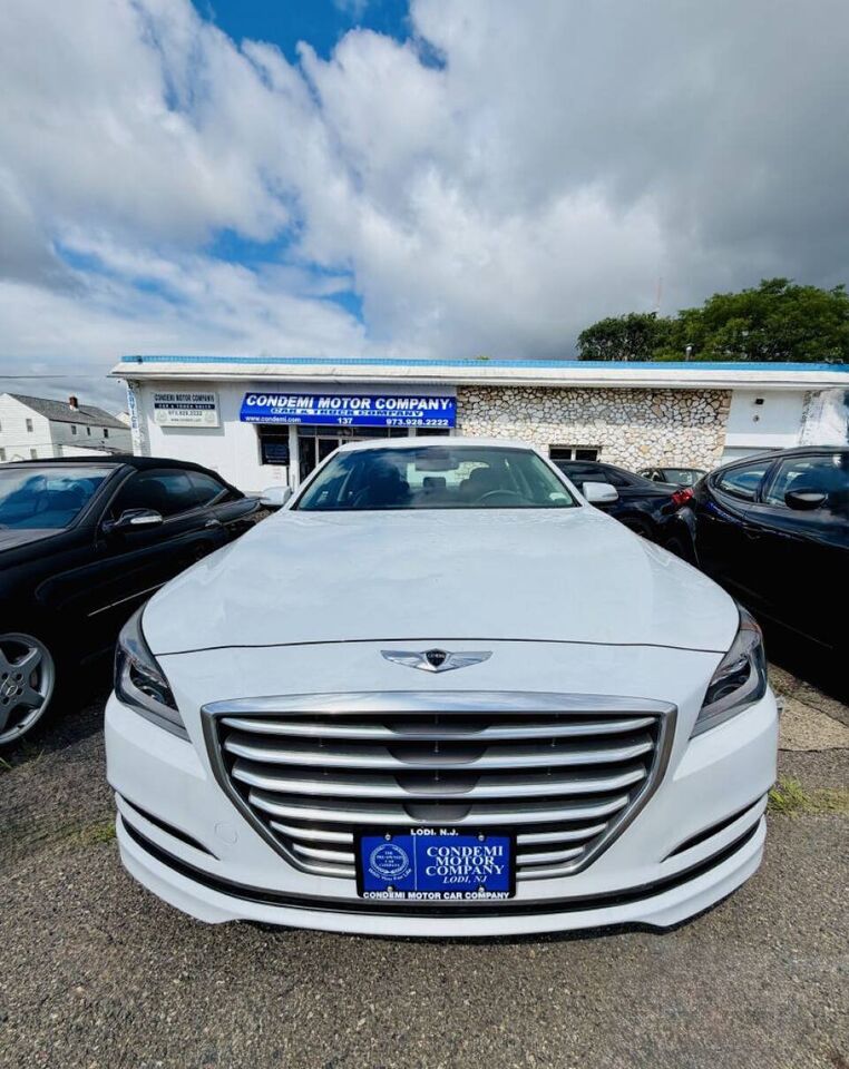 2016 HYUNDAI Genesis
