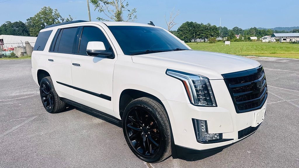 2019 CADILLAC Escalade