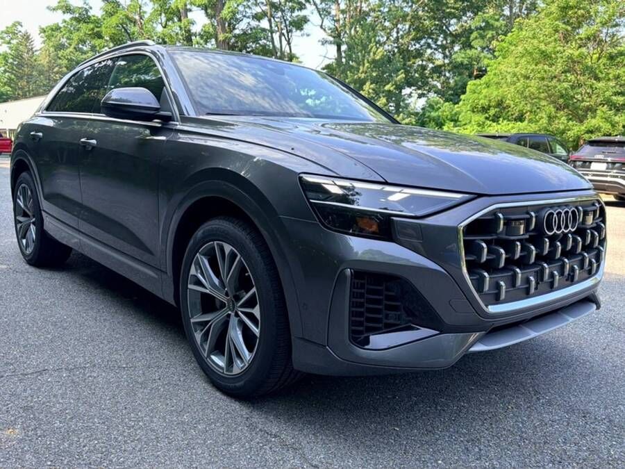 2026 AUDI Q8