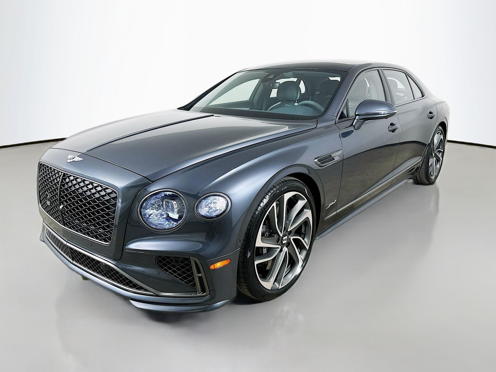 2026 BENTLEY Flying Spur