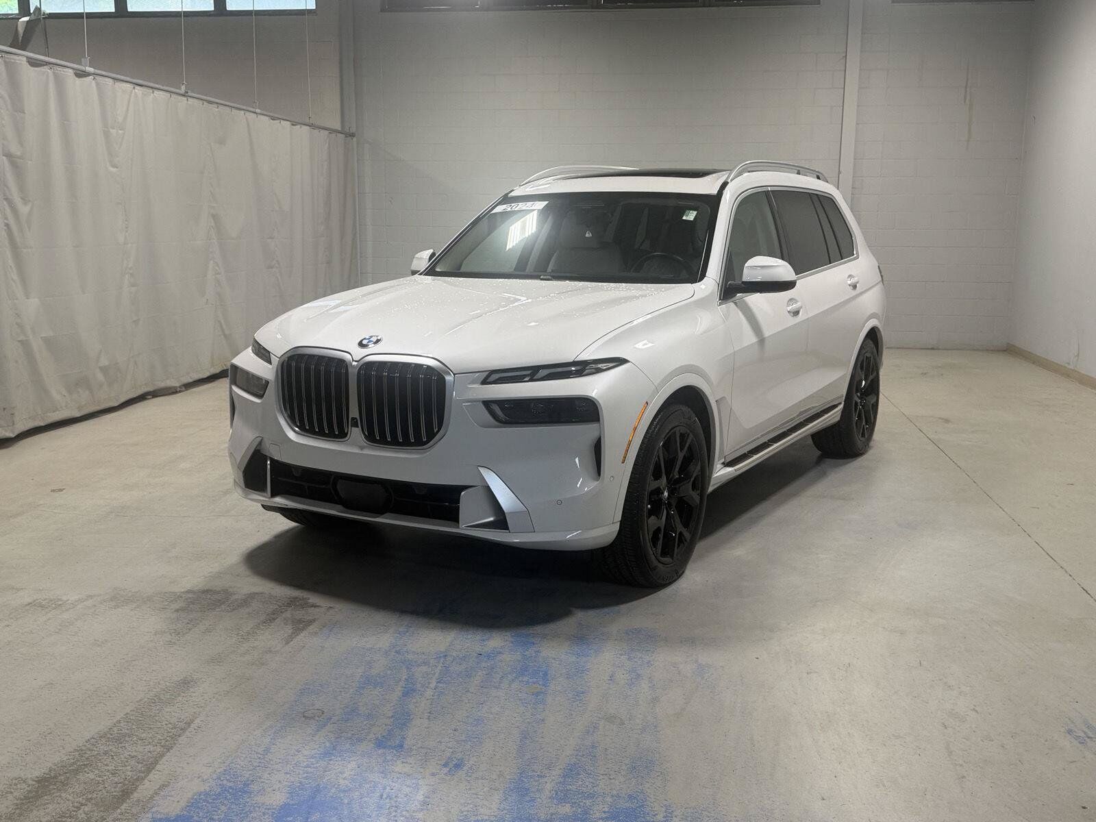 2024 BMW X7