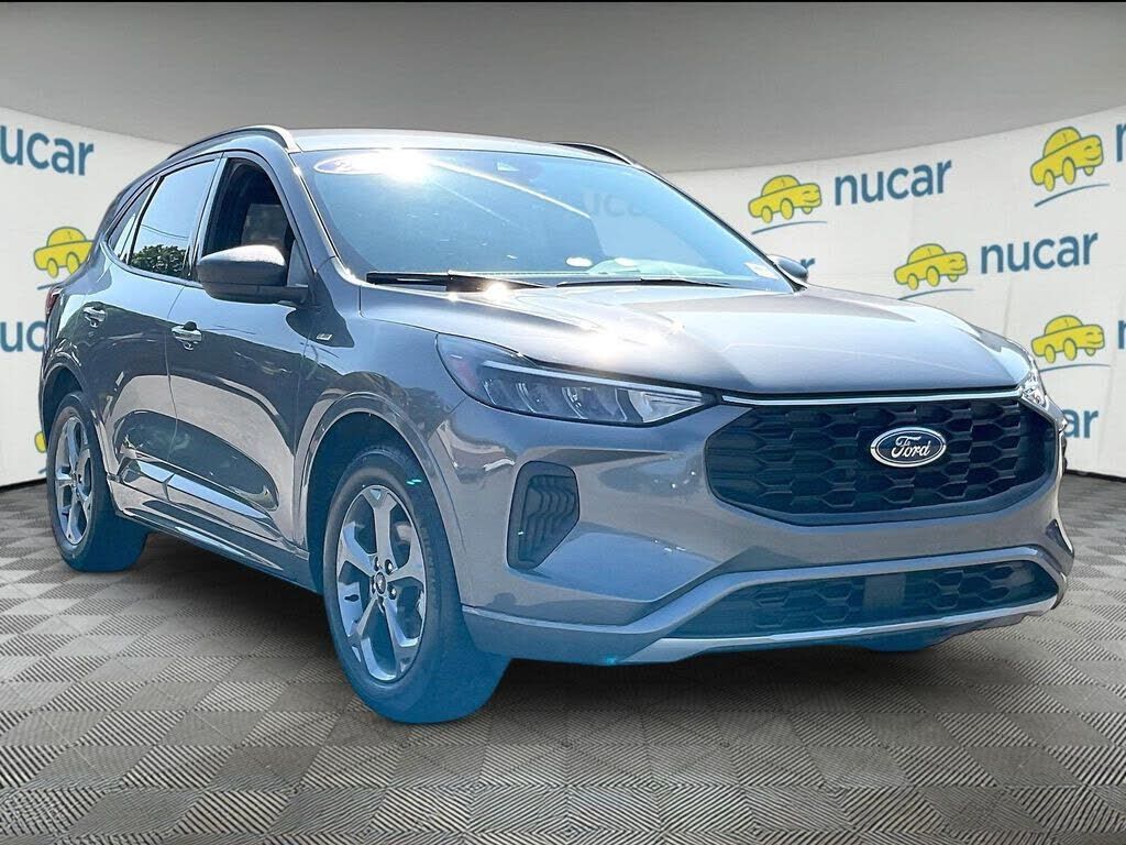 2023 FORD Escape