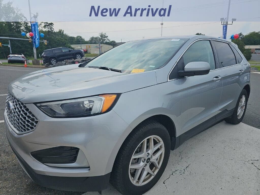 2024 FORD Edge