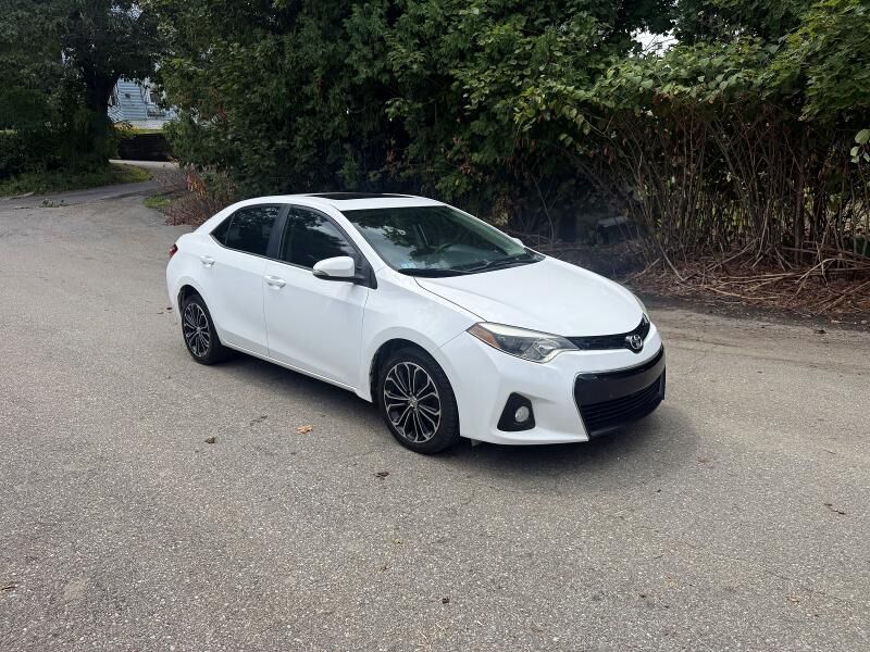 2014 TOYOTA Corolla