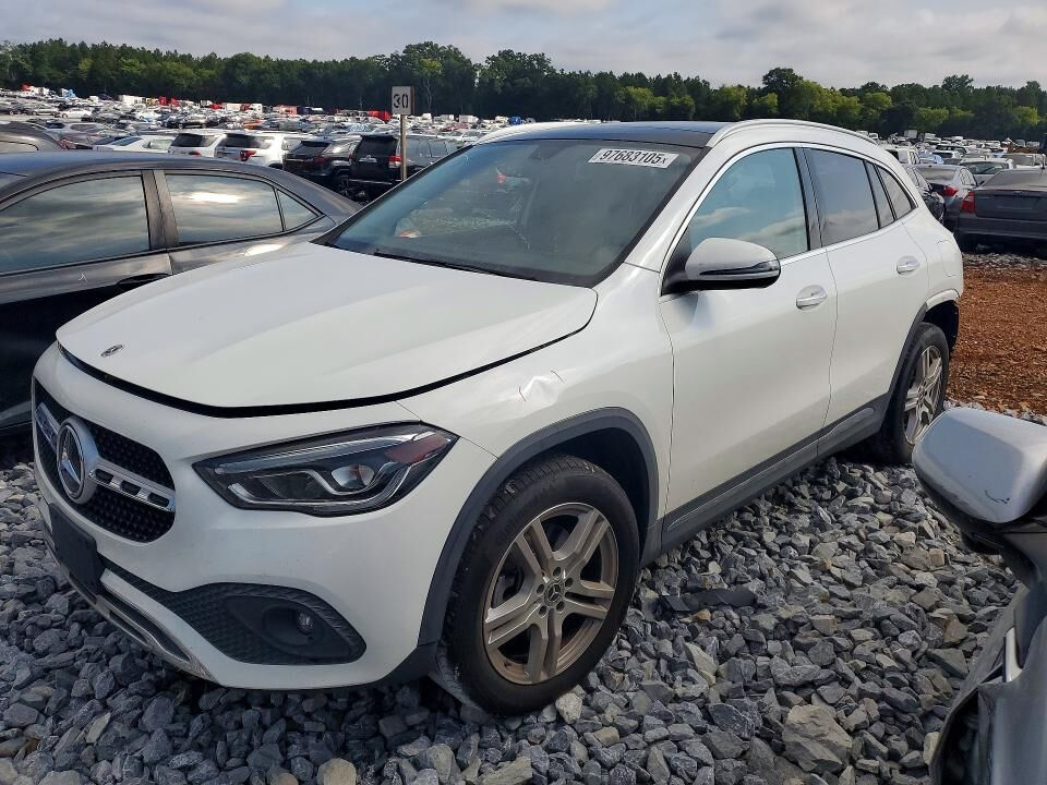 2021 MERCEDES-BENZ GLA-Class