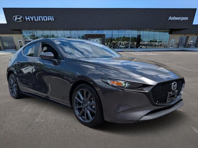 2024 MAZDA Mazda3