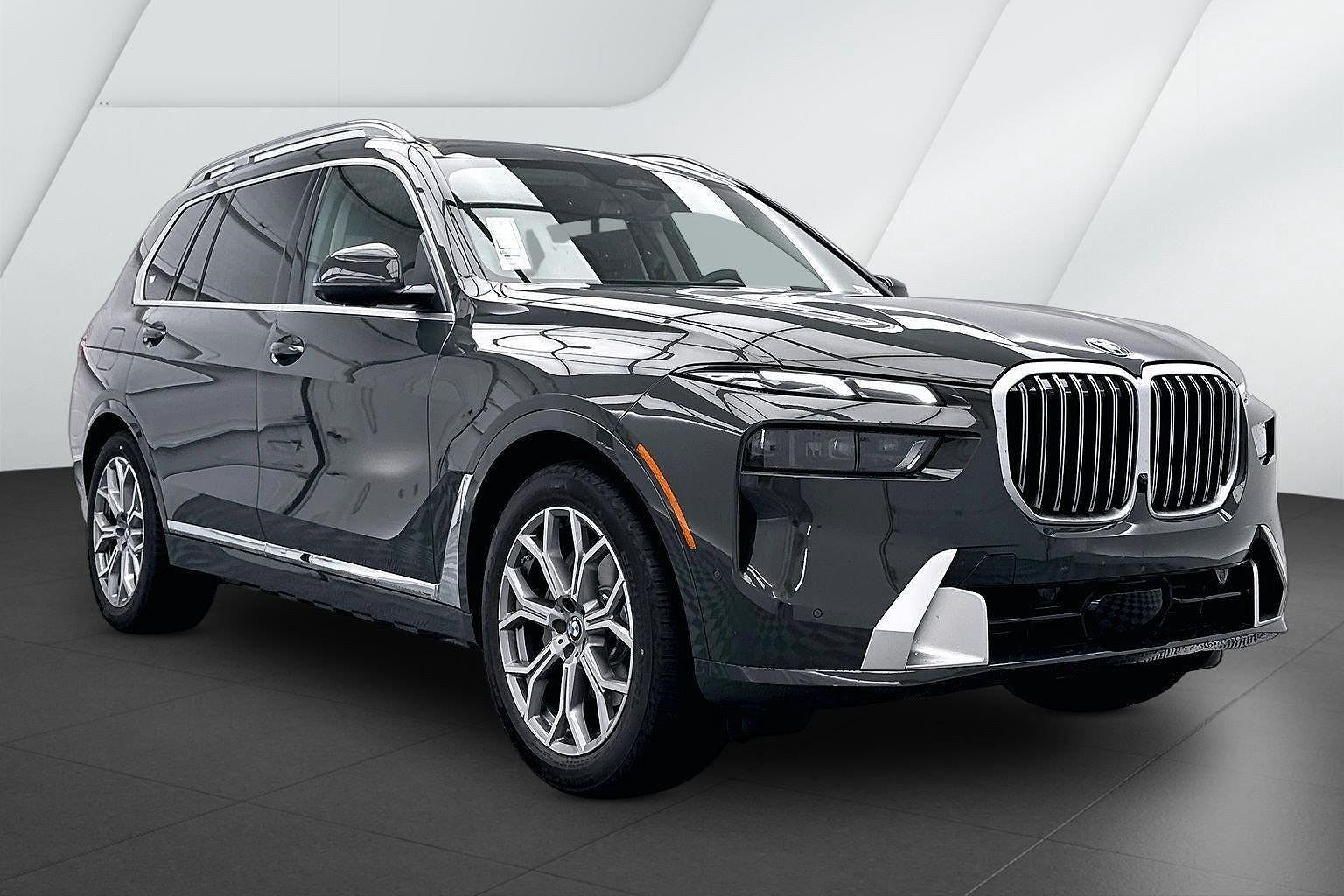 2027 BMW X7