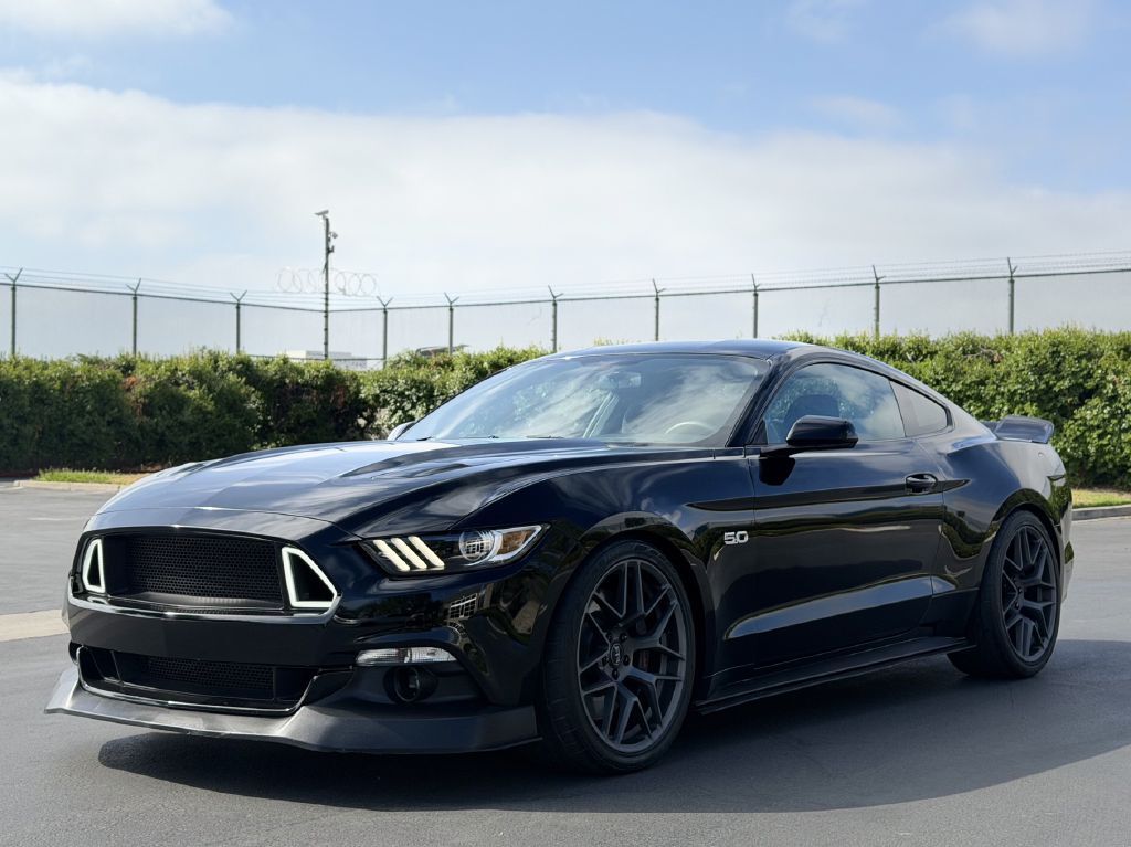 2016 FORD Mustang
