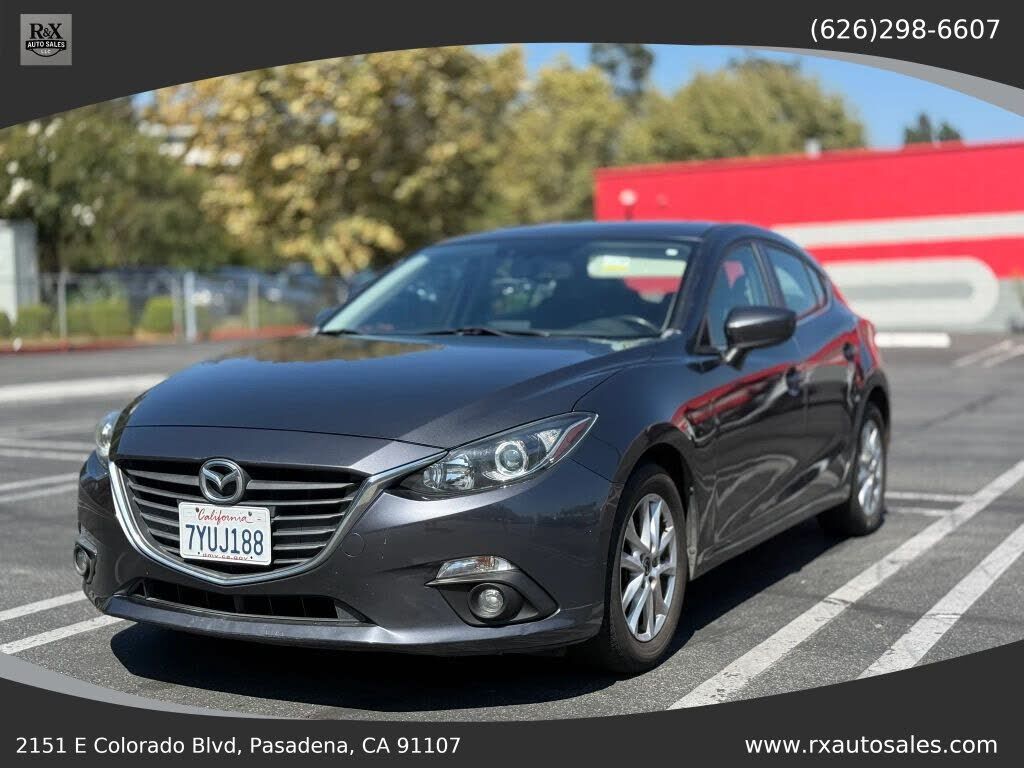 2016 MAZDA Mazda3