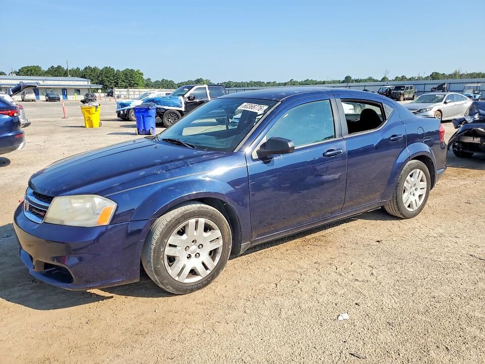 2014 DODGE Avenger