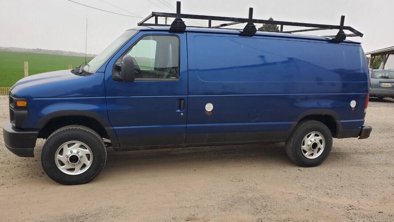 2009 FORD E-250