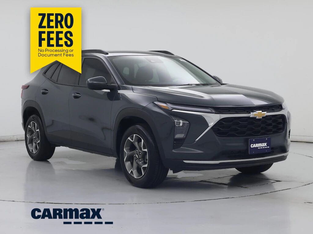 2025 CHEVROLET Trax