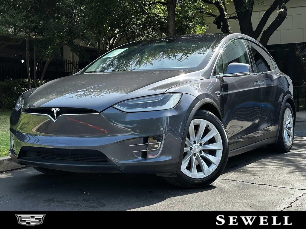 2018 TESLA Model X