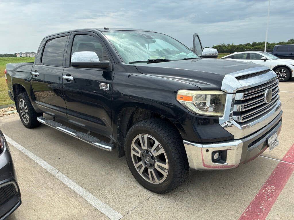 2018 TOYOTA Tundra