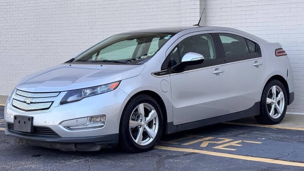 2011 CHEVROLET Volt