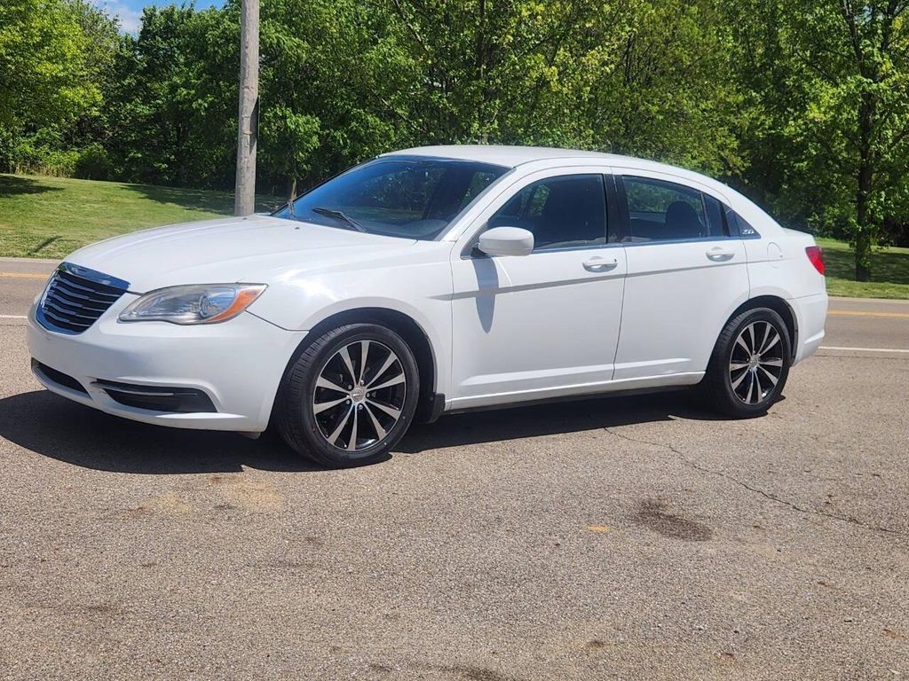 2012 CHRYSLER 200