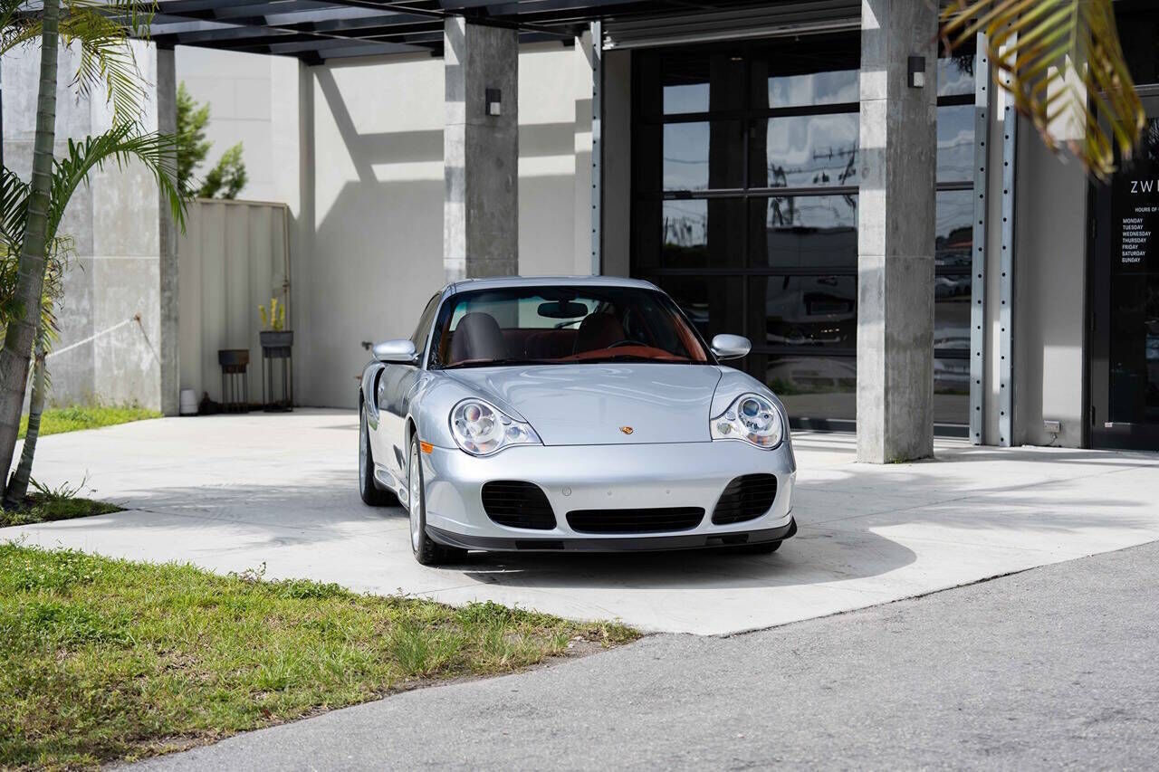 2001 PORSCHE 911