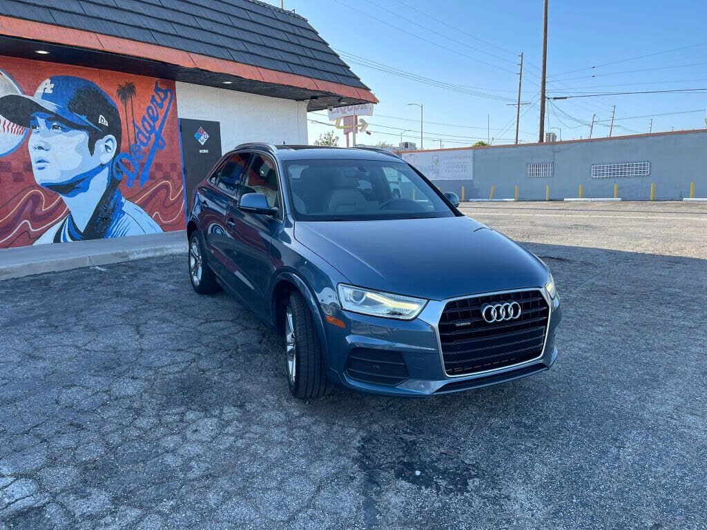2016 AUDI Q3