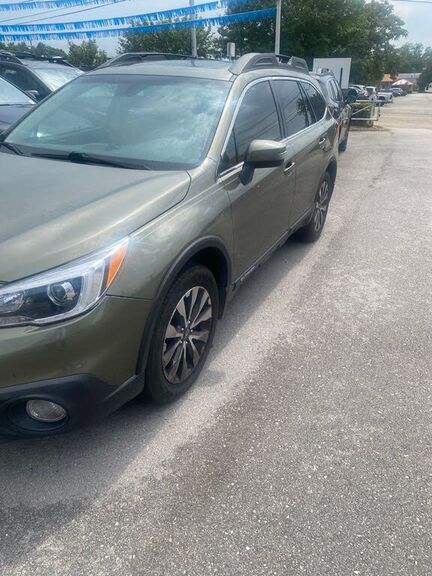 2017 SUBARU Outback