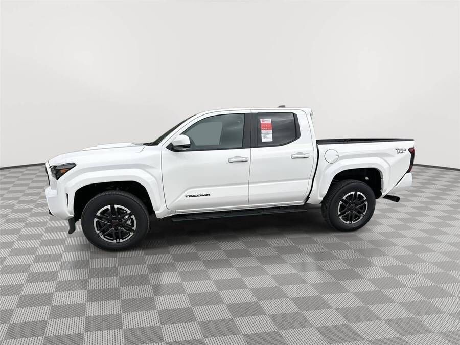 2026 TOYOTA Tacoma