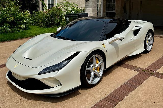 2021 FERRARI F8 Tributo