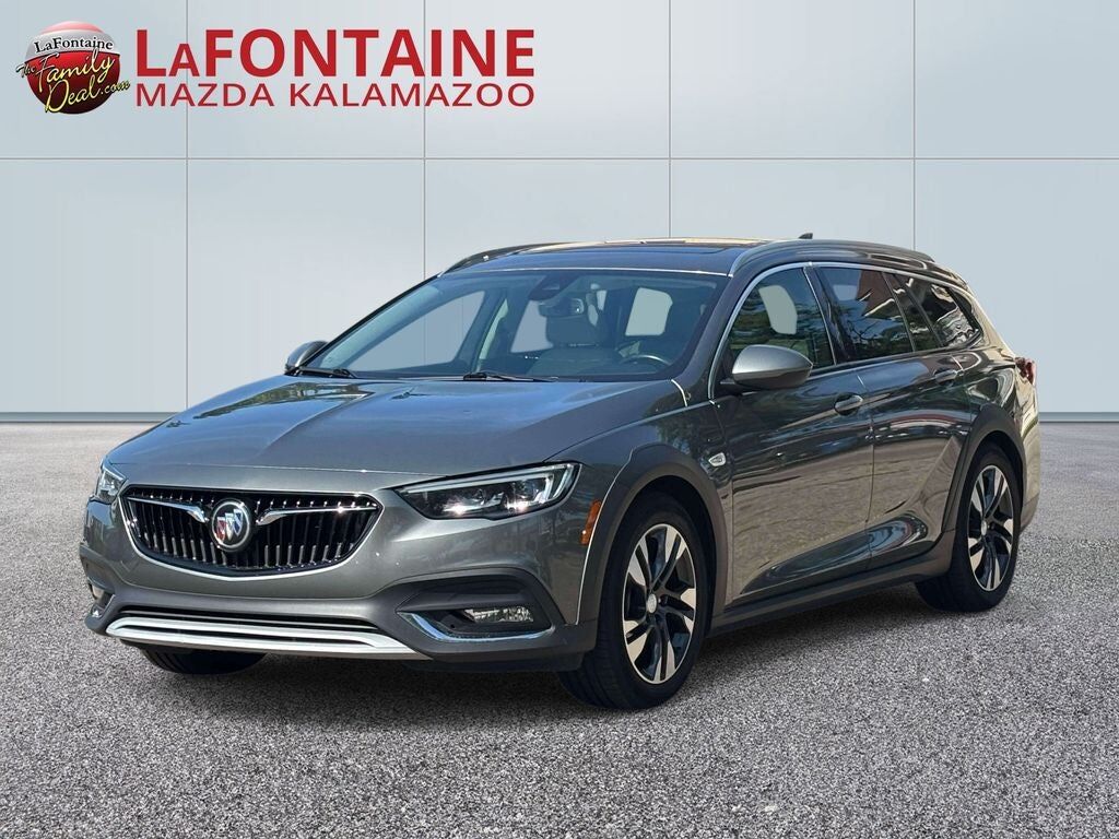 2018 BUICK Regal TourX