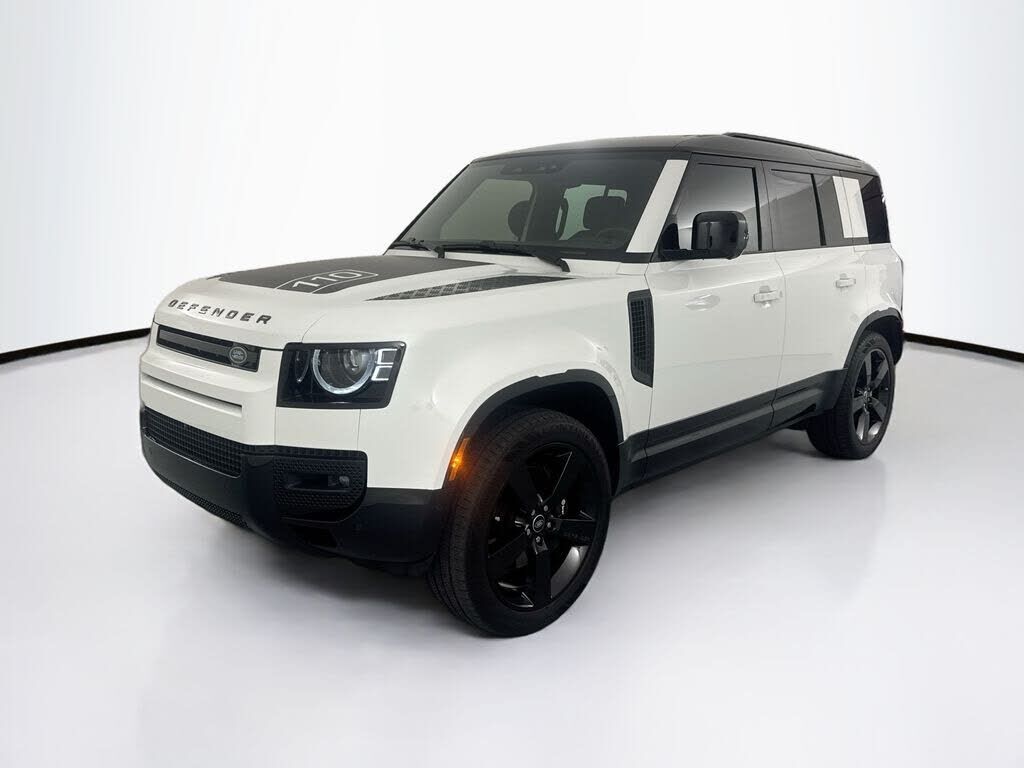 2025 LAND ROVER Defender