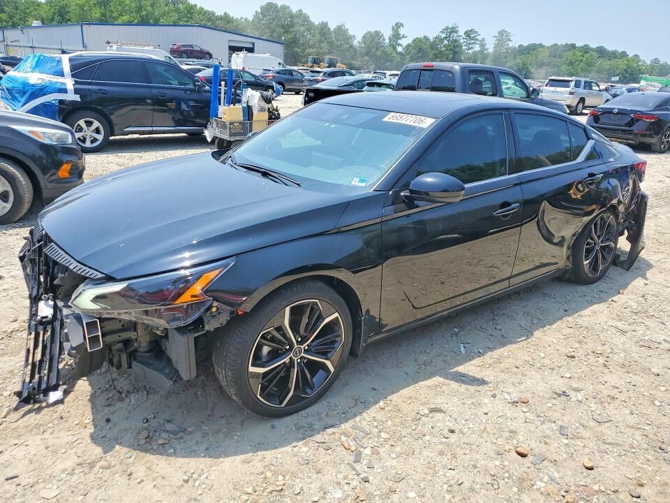2023 NISSAN Altima