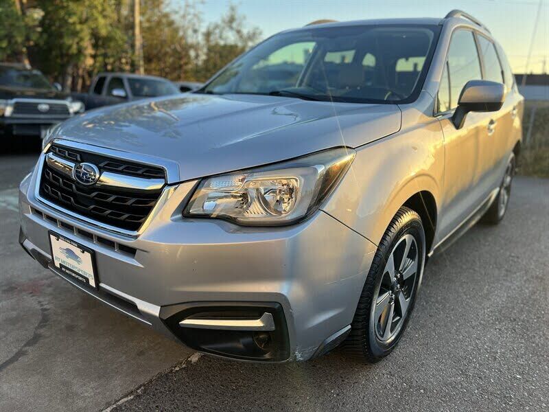 2017 SUBARU Forester