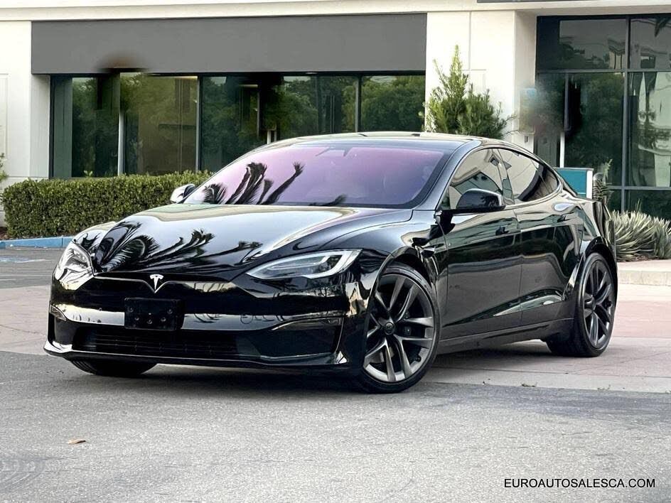 2022 TESLA Model S
