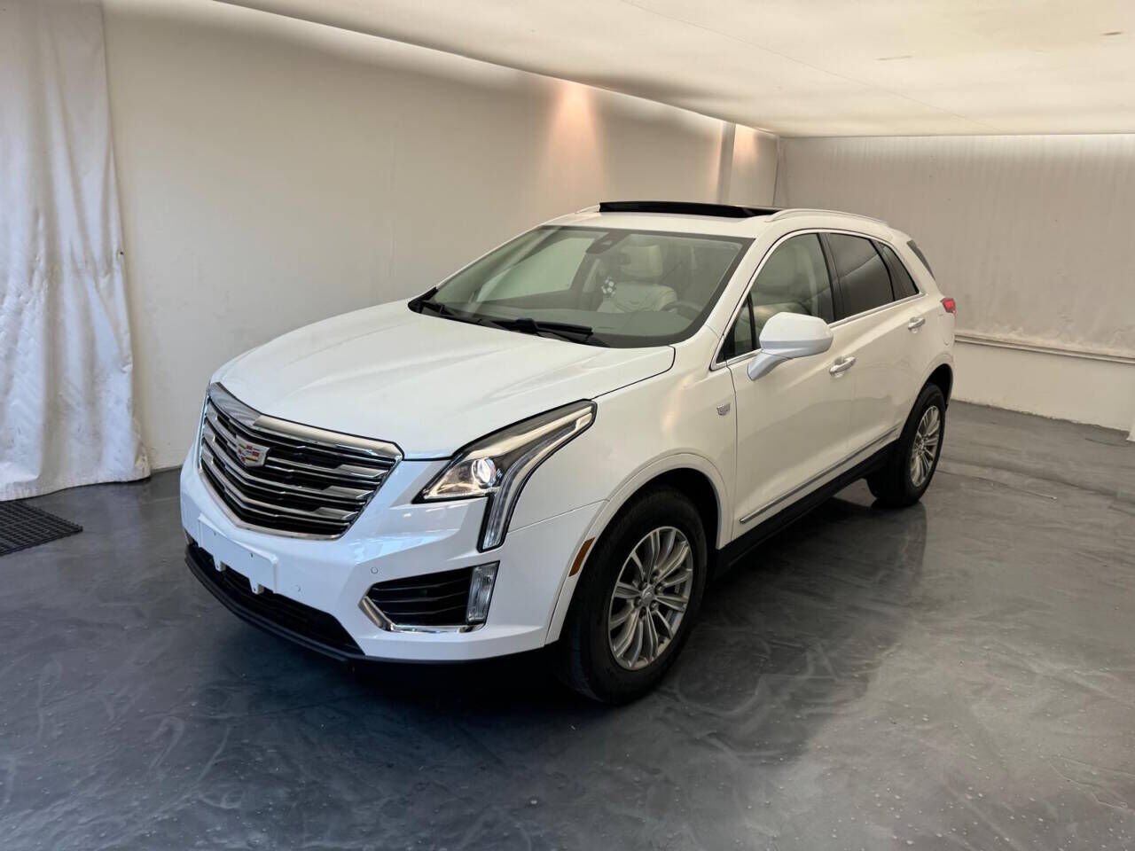 2017 CADILLAC XT5