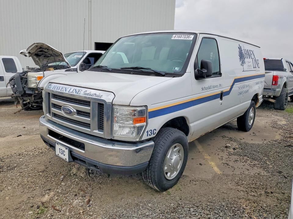 2013 FORD E-250