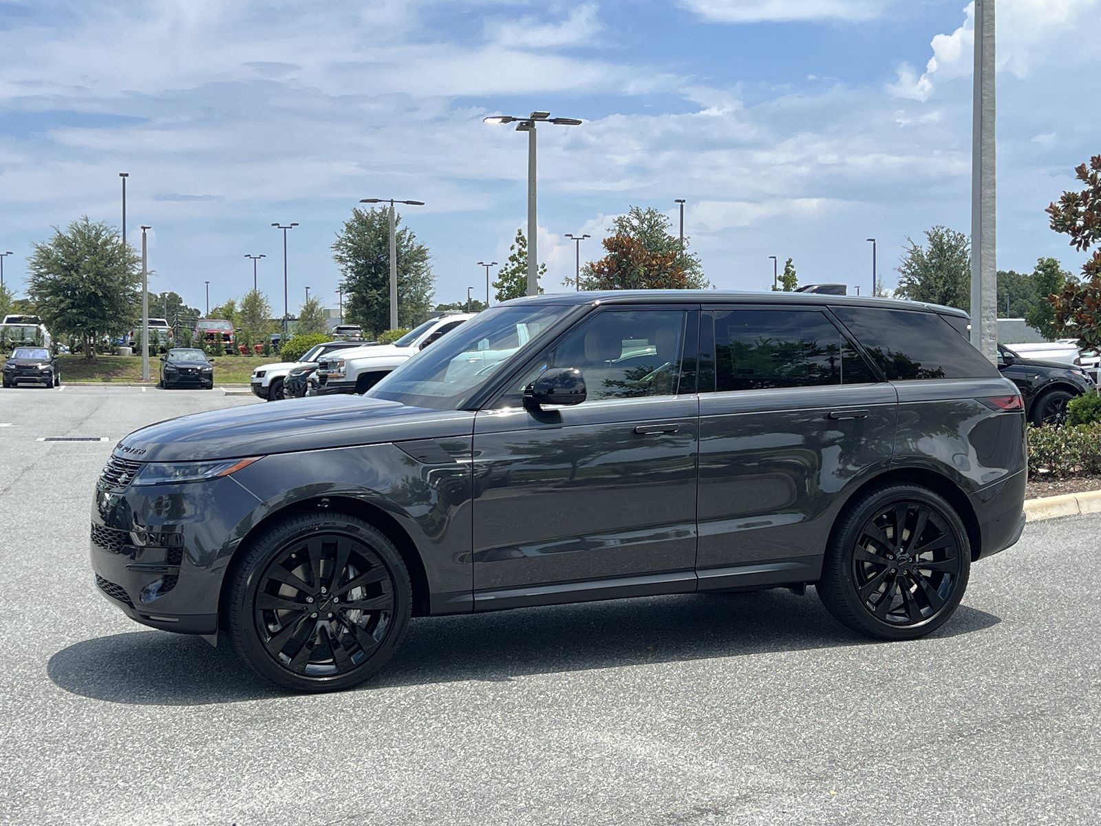 2026 LAND ROVER Range Rover Sport