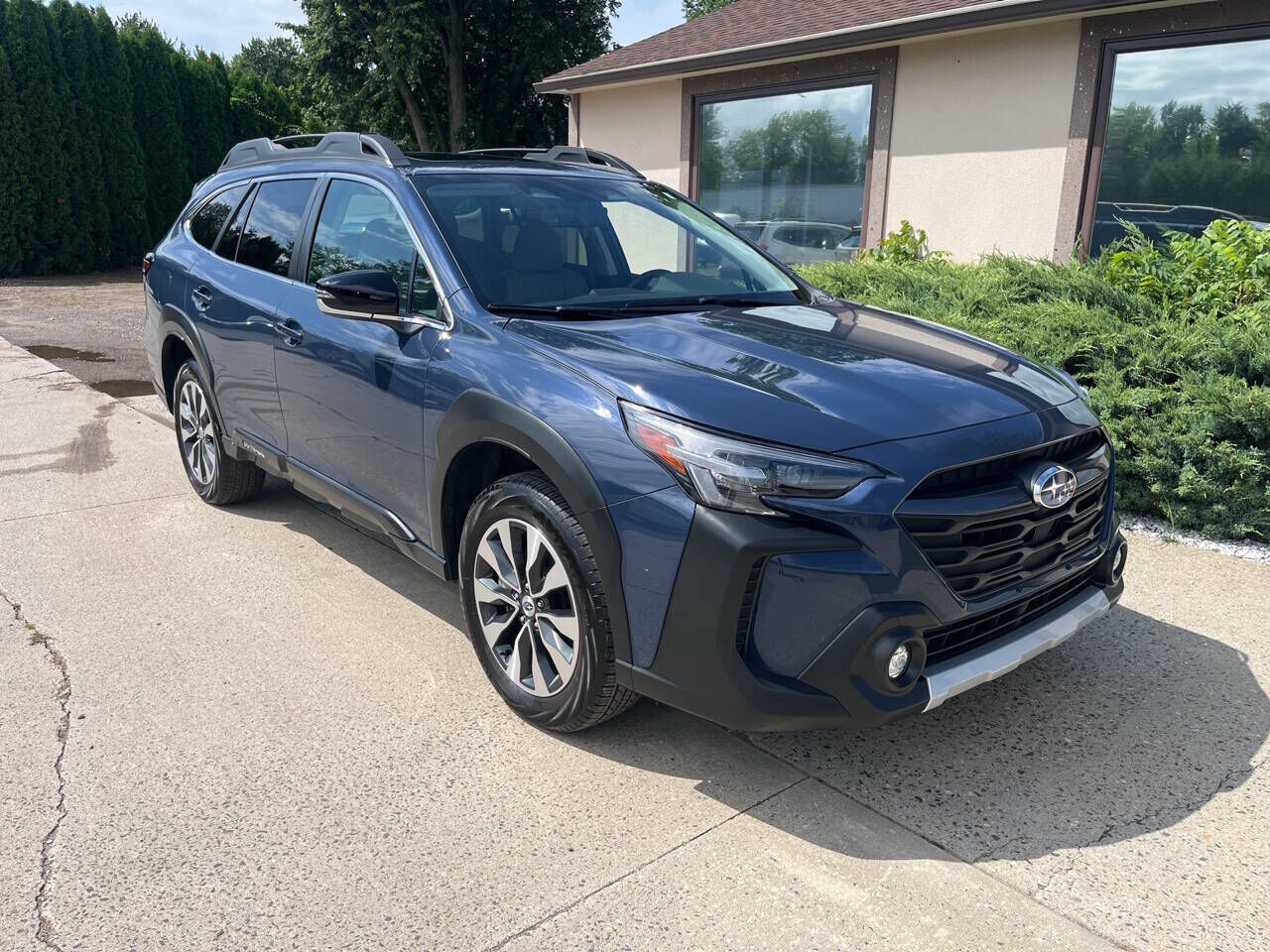 2023 SUBARU Outback