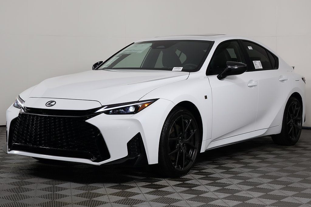 2026 LEXUS IS