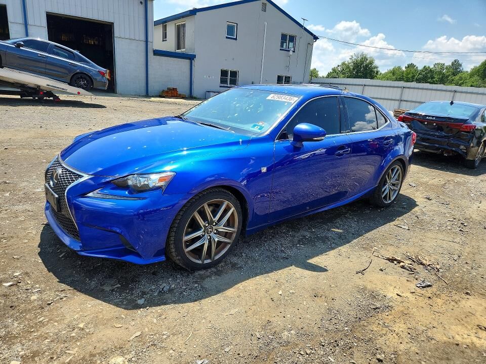 2016 LEXUS IS