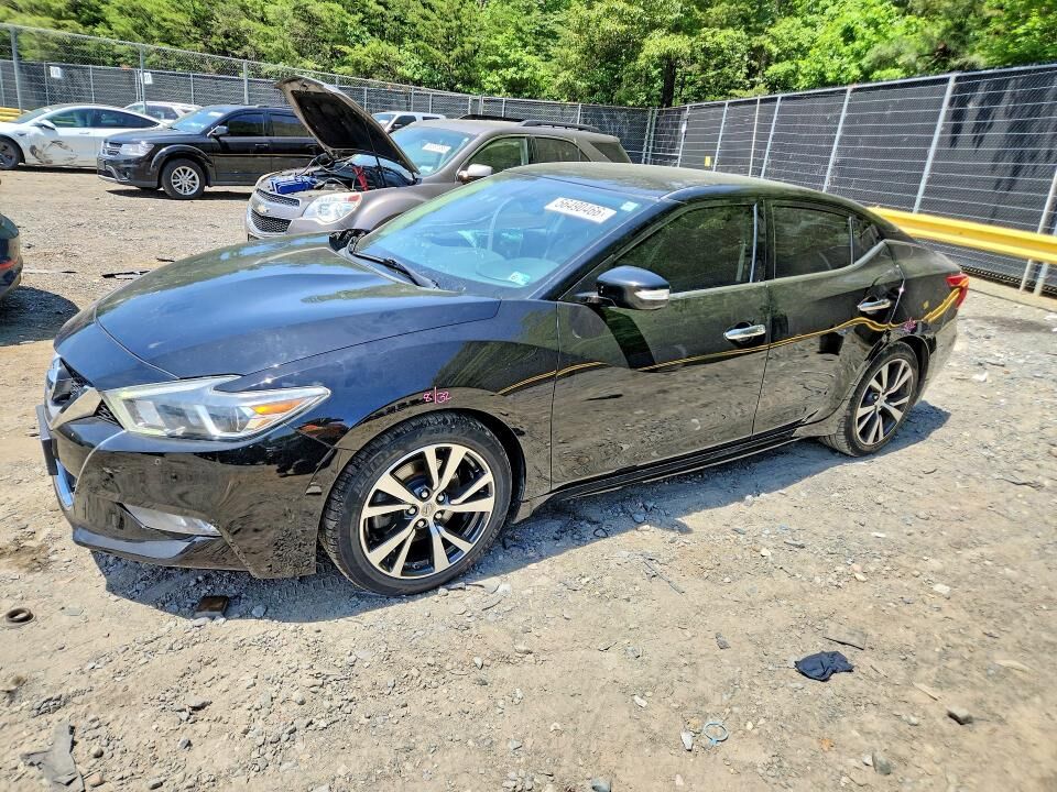 2017 NISSAN Maxima