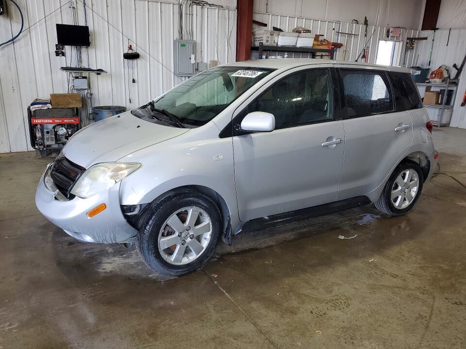 2004 TOYOTA SCION