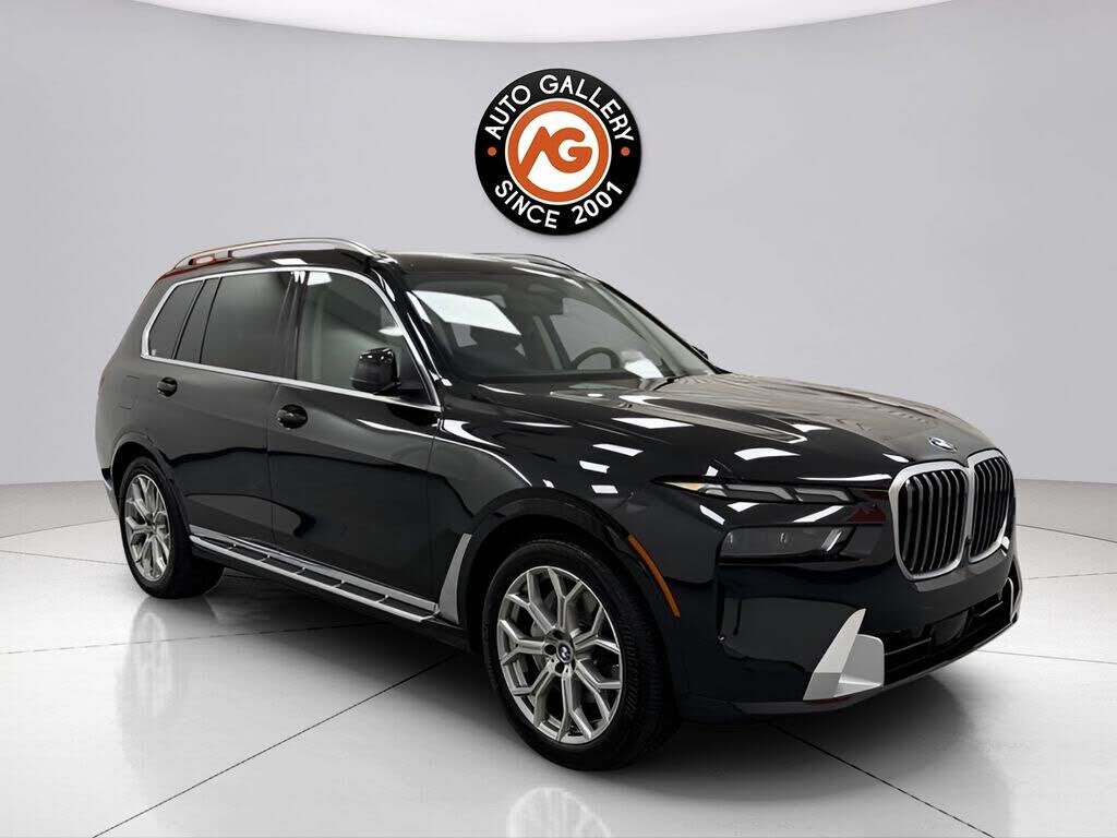 2025 BMW X7