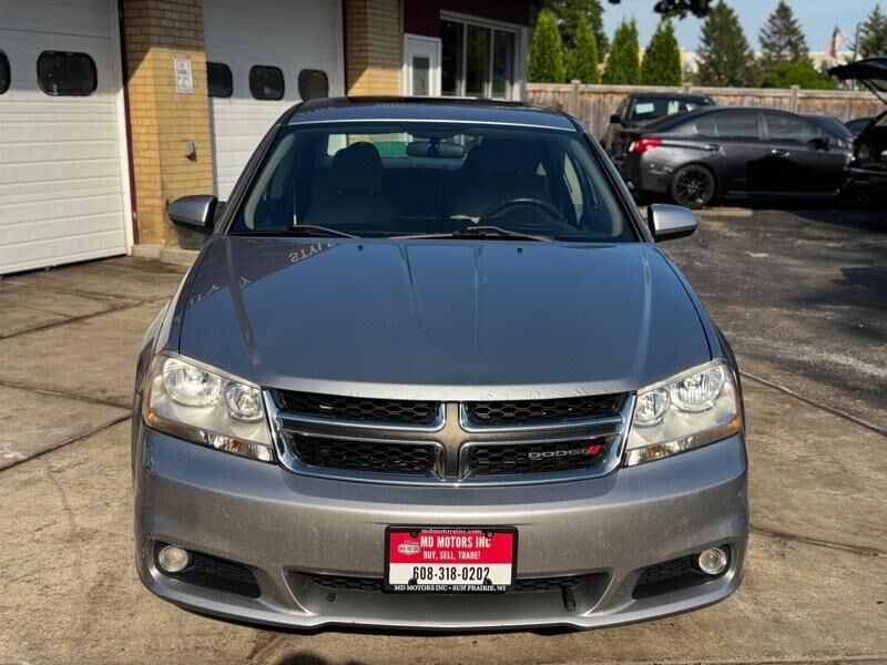 2013 DODGE Avenger