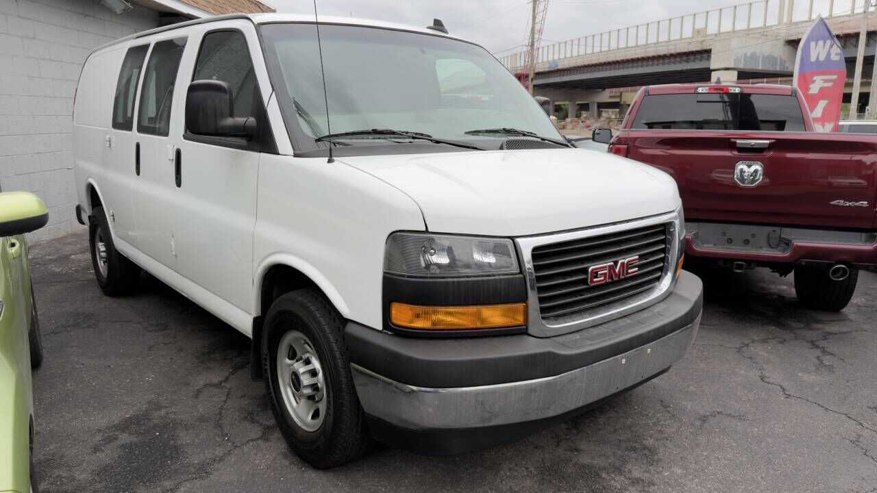 2019 GMC Savana