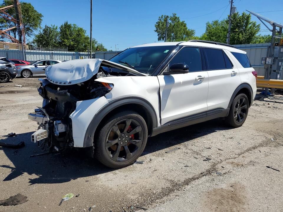2021 FORD Explorer