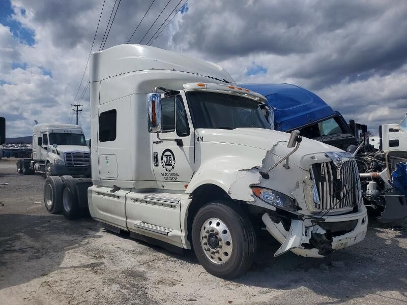 2014 INTERNATIONAL LF687