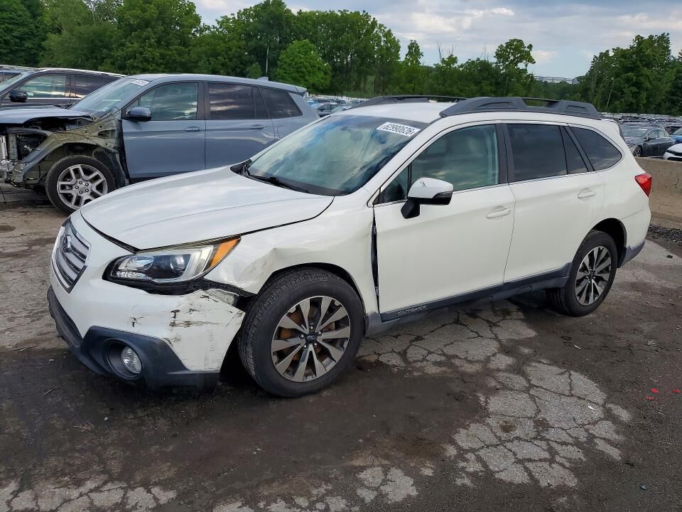 2015 SUBARU Outback