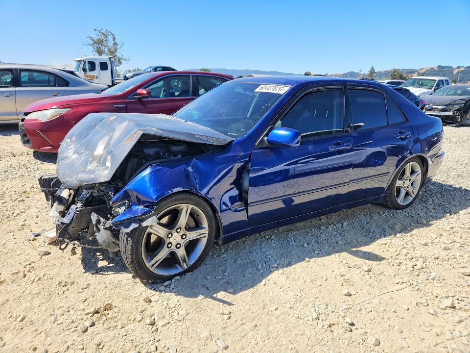 2001 LEXUS IS