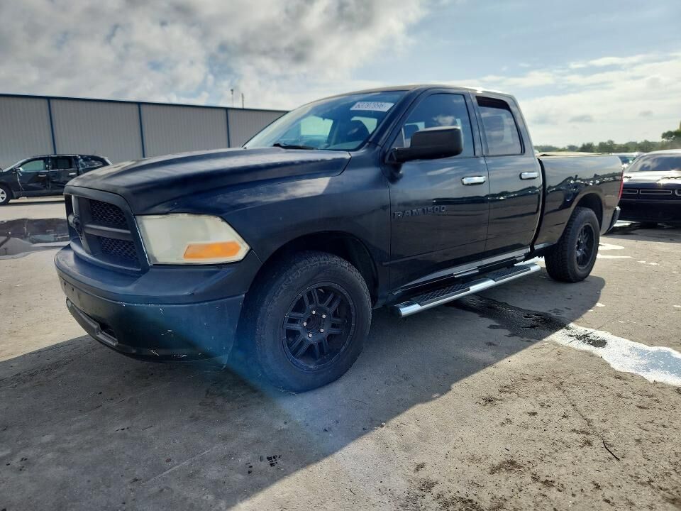 2011 DODGE Ram