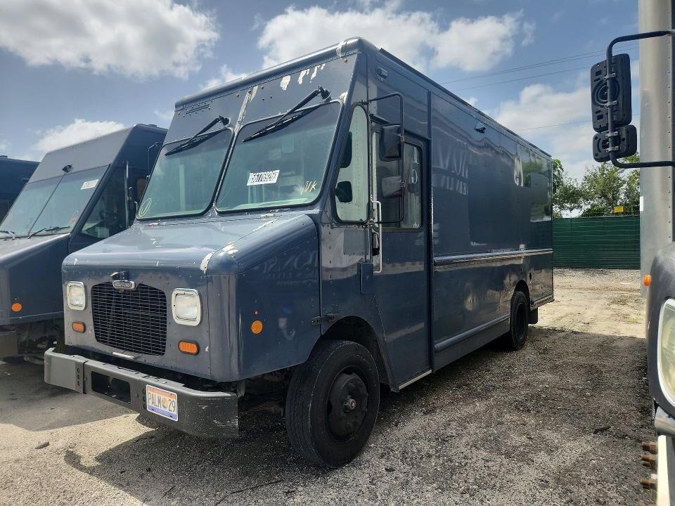 2020 FREIGHTLINER MT 45G Front Gasoline Engine Walk in Van Chassis